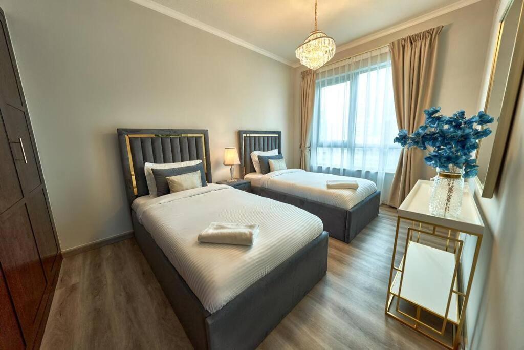 Magnificent Luxury 3Br With Amazing Burj & Fountain View Apartment Дубай Екстериор снимка